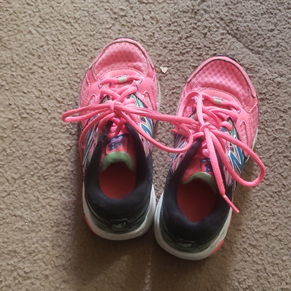 New Balance Kids Sneakers in Pink and Black